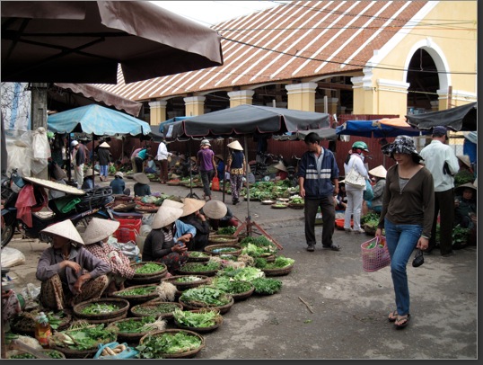 Vendors in Hoi An