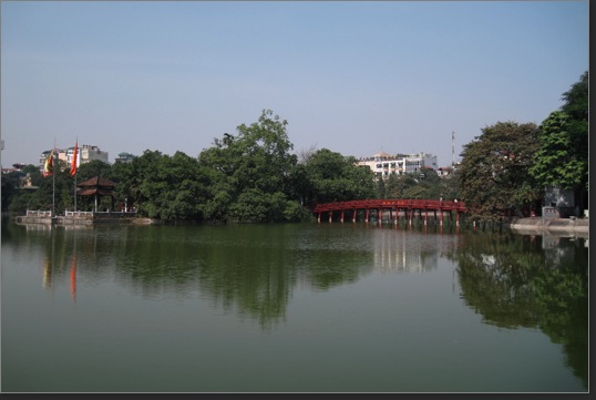 Hoan Kiem Lake - day